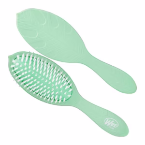 WetBrush GO GREEN TEA TREE OIL INFUSED TREATMENT & SHINE BRUSH